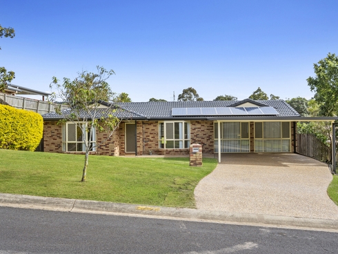 6 Pinemount Crescent Oxenford, QLD 4210